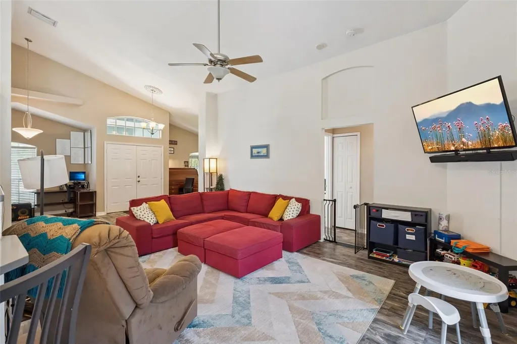 1253 Brandy Lake View Circle Winter Garden FL 34787
