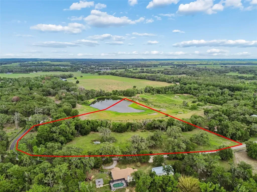 000 Palomino Lakes Drive Dade City FL 33523