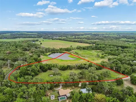000 Palomino Lakes Drive Dade City FL 33523