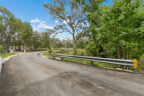 000 Palomino Lakes Drive Dade City FL 33523