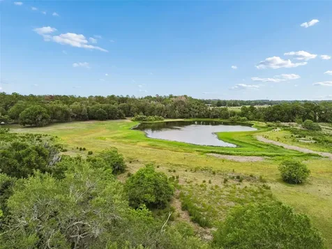 000 Palomino Lakes Drive Dade City FL 33523