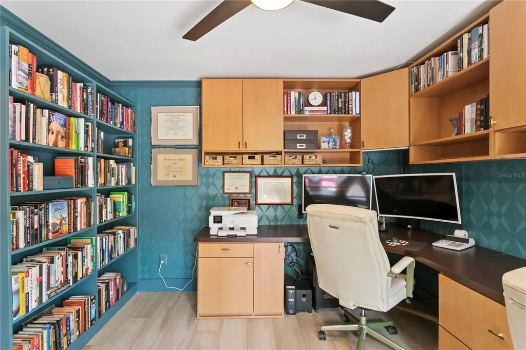 7016 Pelican Island Drive Tampa FL 33634