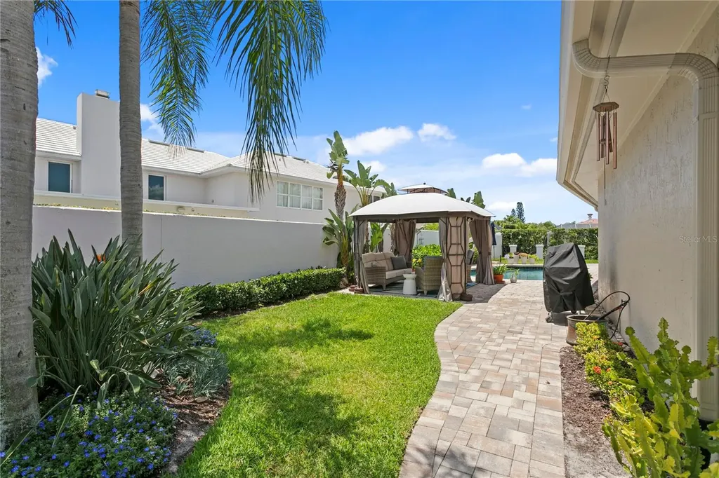 7016 Pelican Island Drive Tampa FL 33634