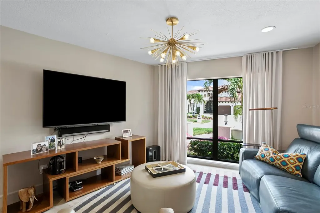 7016 Pelican Island Drive Tampa FL 33634
