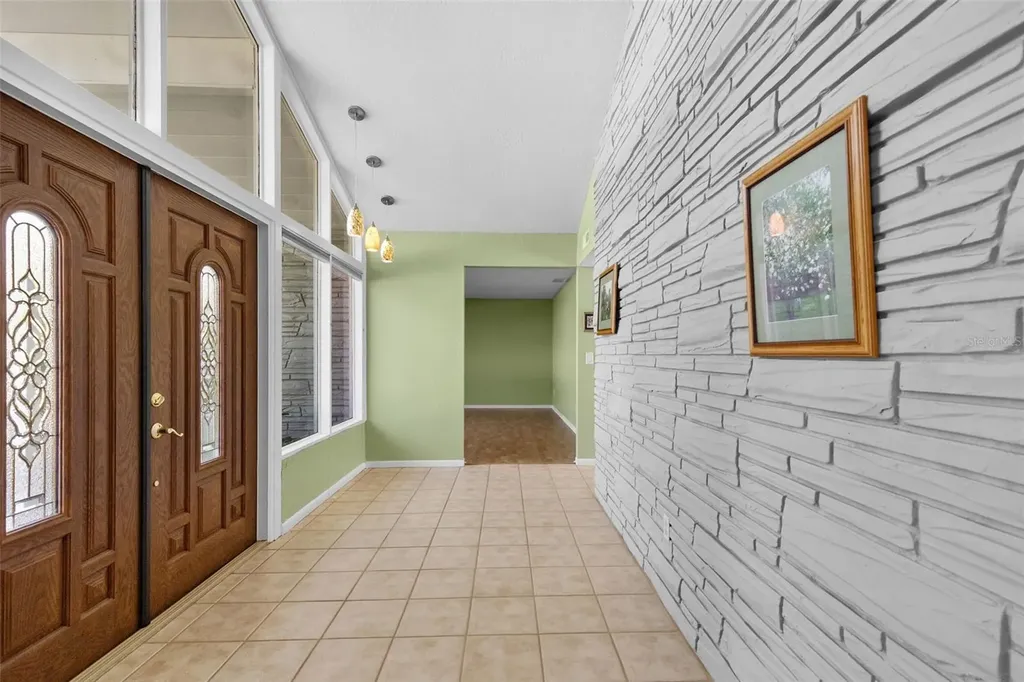 7775 132nd Way Seminole FL 33776