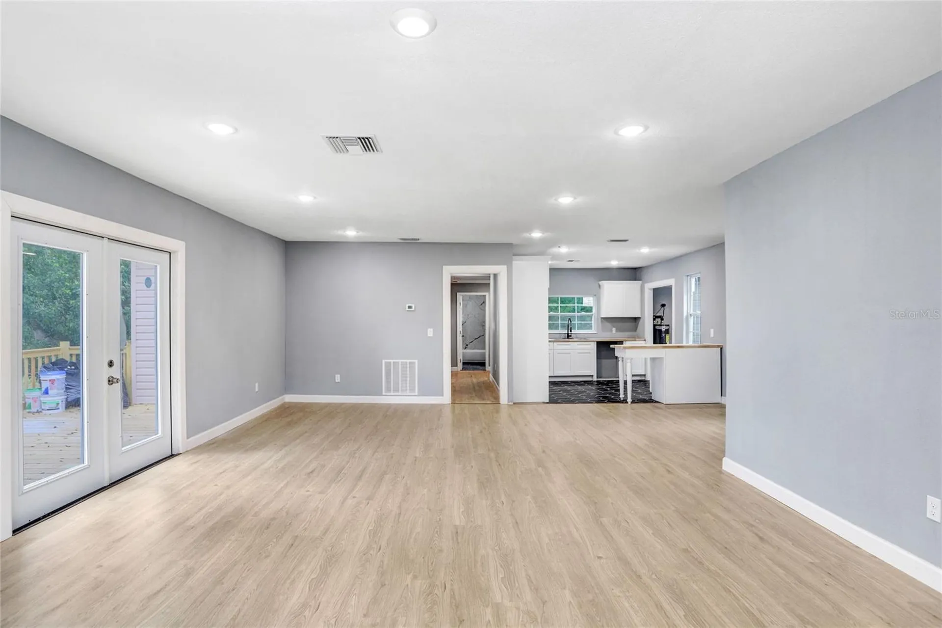 310 S Delaney Avenue Avon Park FL 33825
