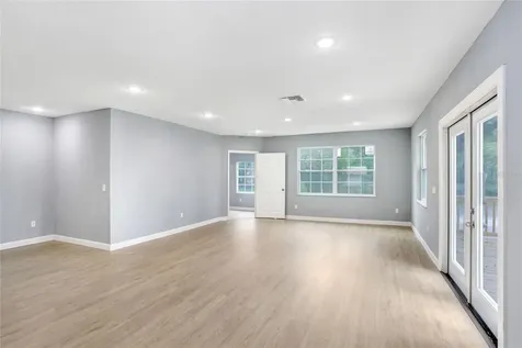 310 S Delaney Avenue Avon Park FL 33825