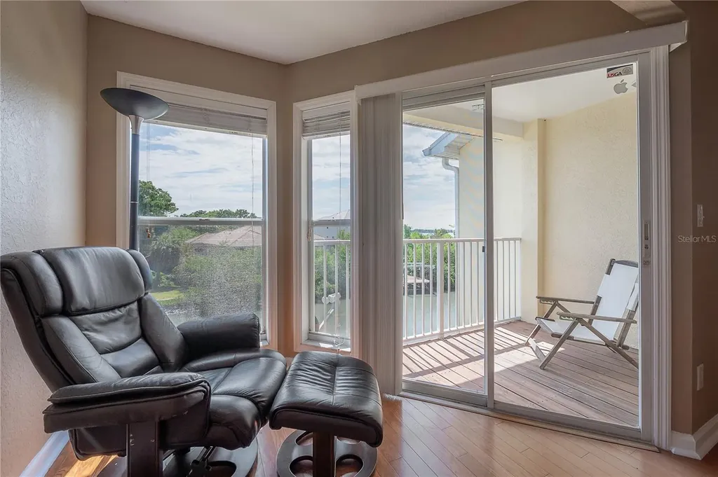 119 Brent Circle Oldsmar FL 34677