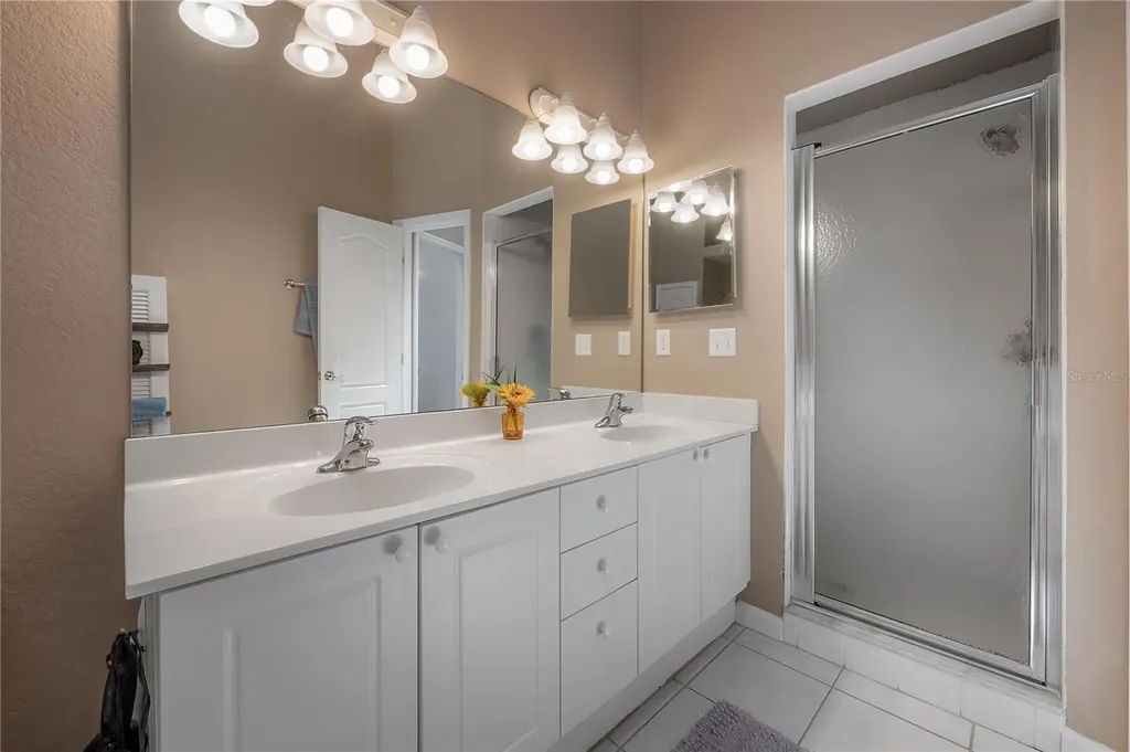 119 Brent Circle Oldsmar FL 34677