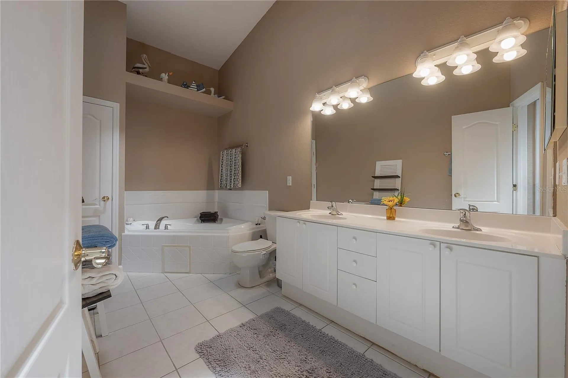 119 Brent Circle Oldsmar FL 34677