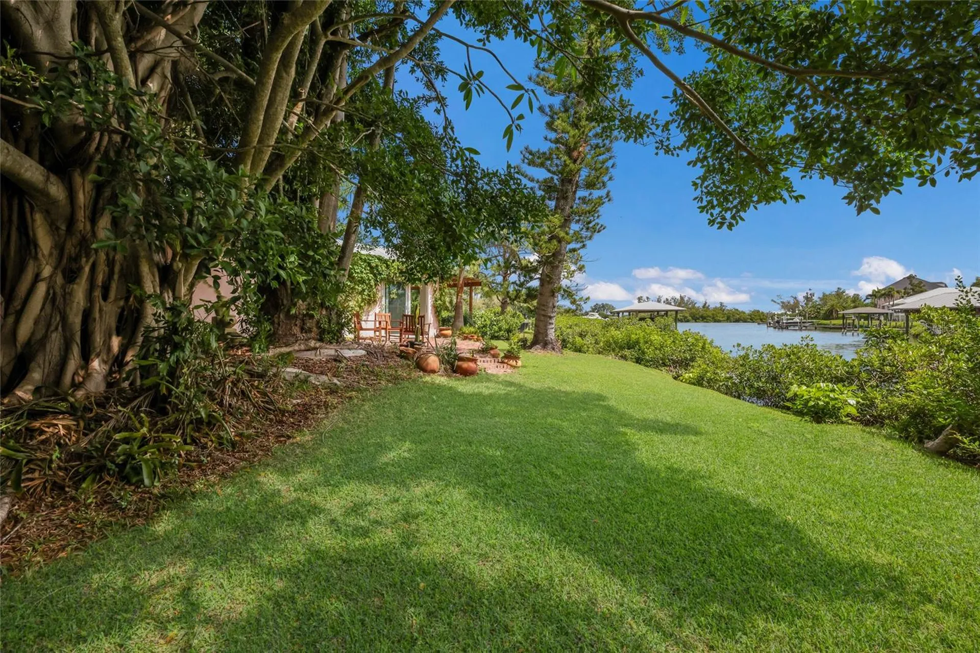 719 58th Street NW Bradenton FL 34209