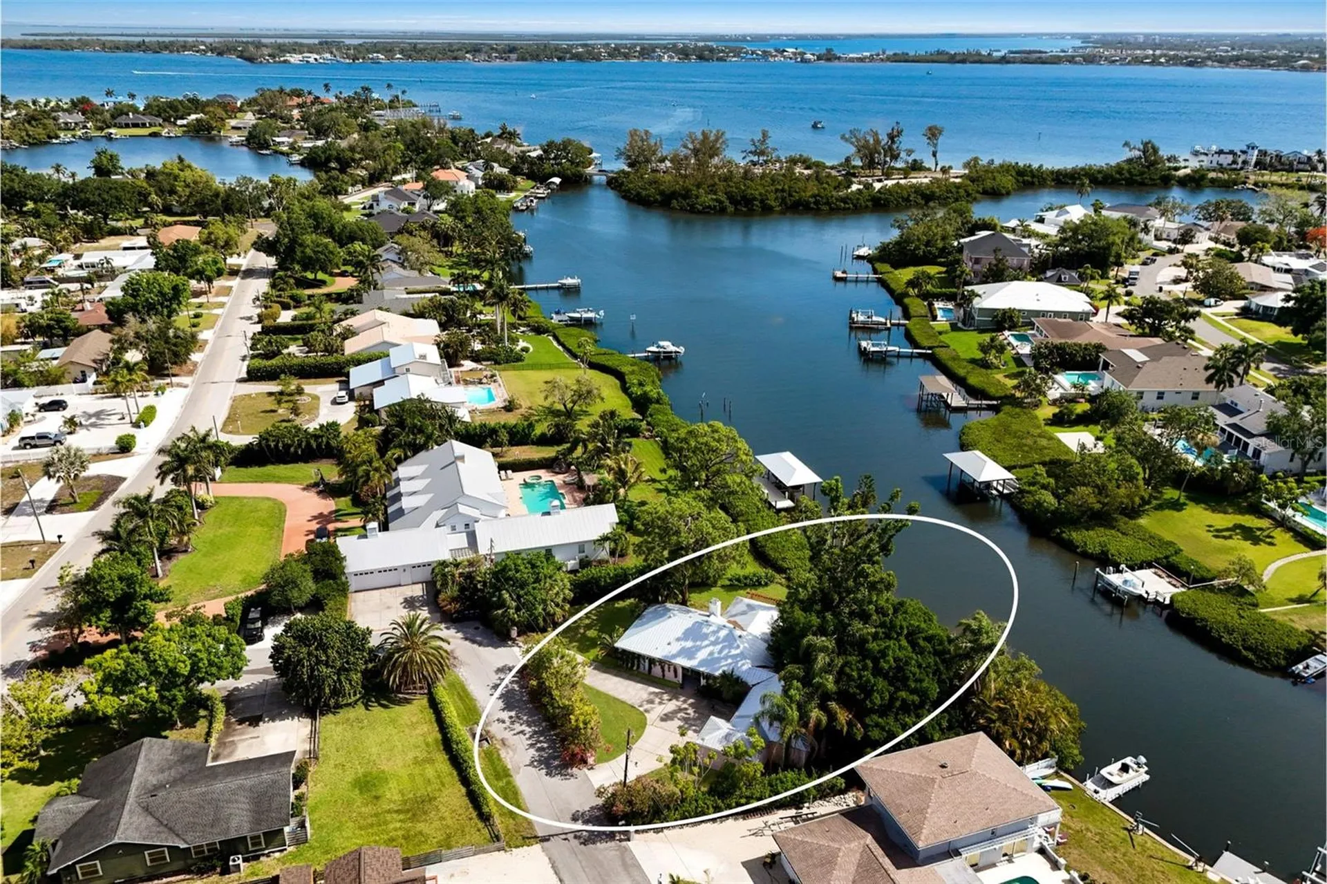 719 58th Street NW Bradenton FL 34209