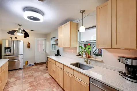 719 58th Street NW Bradenton FL 34209