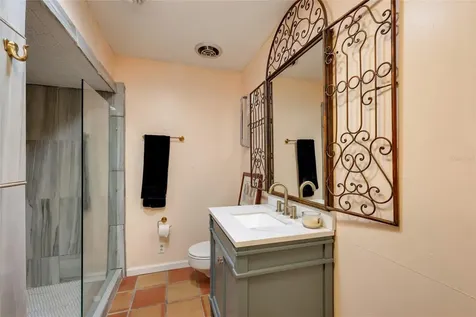 719 58th Street NW Bradenton FL 34209