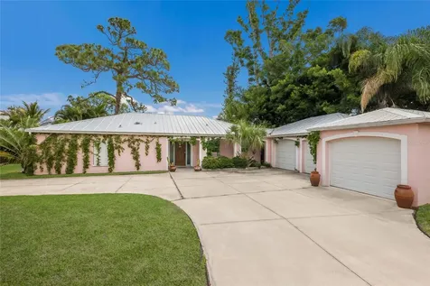 719 58th Street NW Bradenton FL 34209