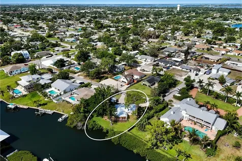 719 58th Street NW Bradenton FL 34209