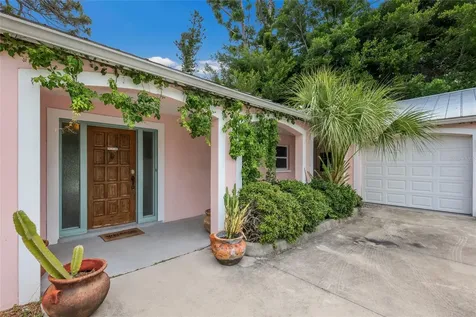 719 58th Street NW Bradenton FL 34209