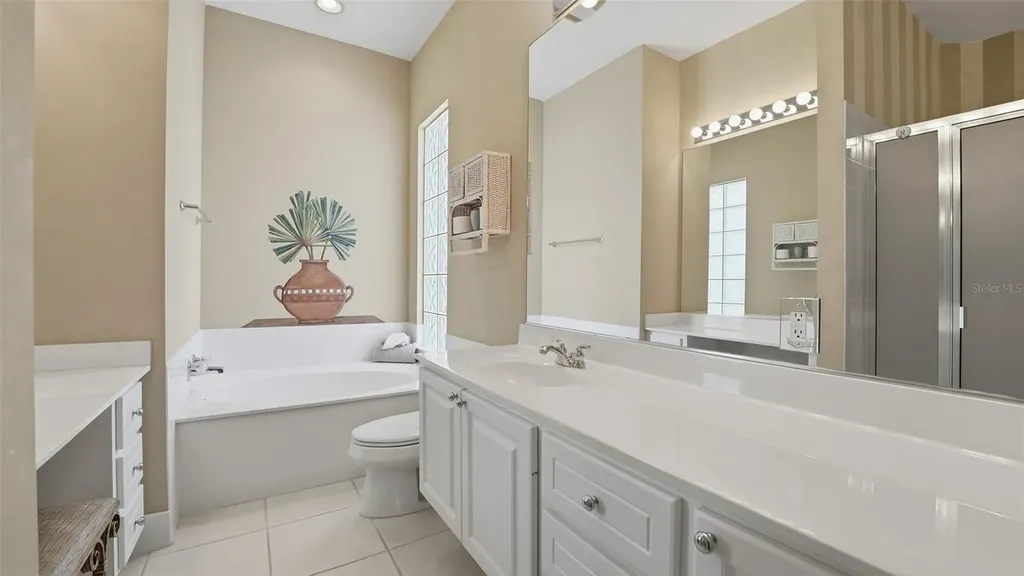5614 Octonia Place Sarasota FL 34238