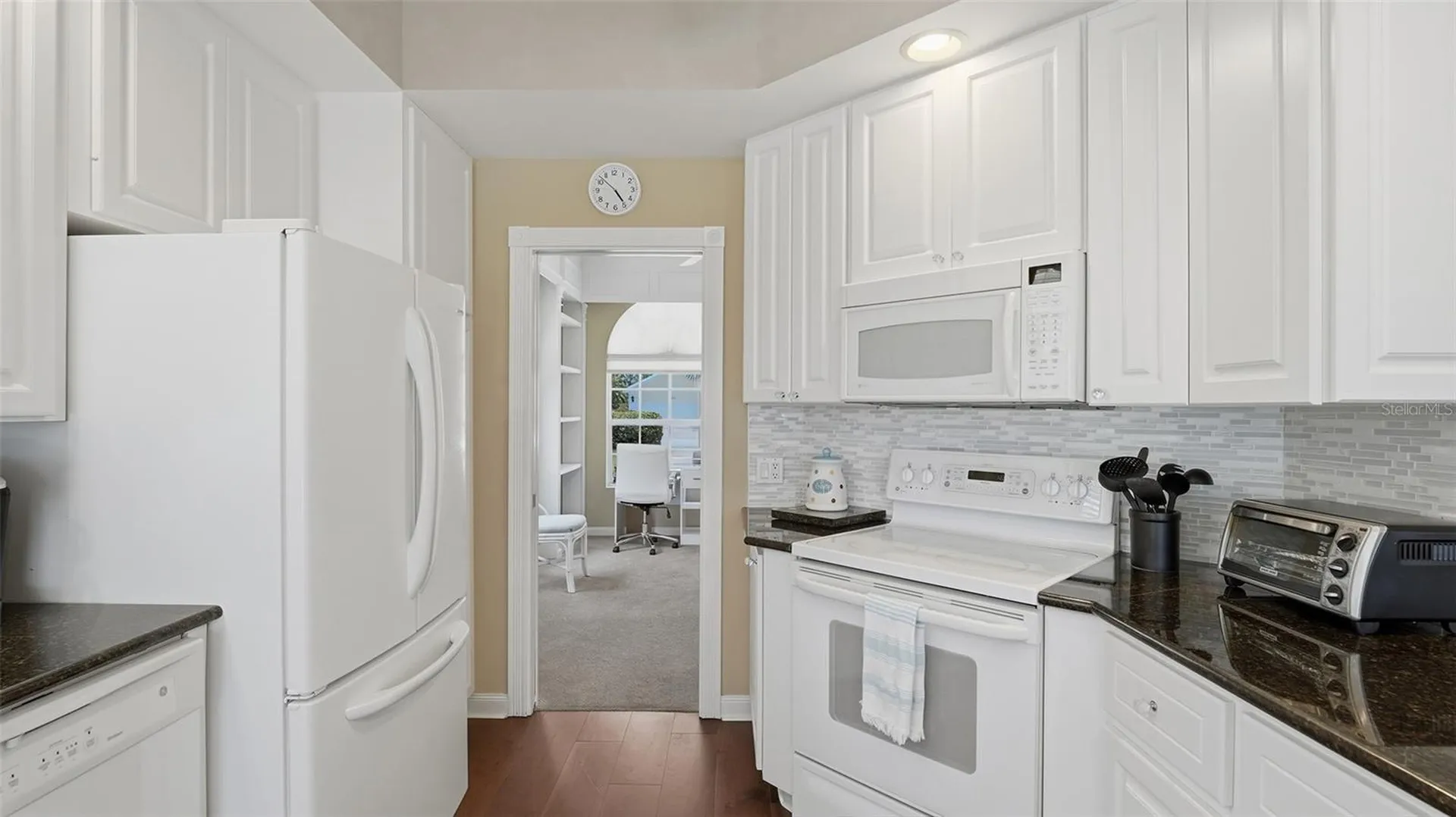 5614 Octonia Place Sarasota FL 34238