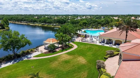 5614 Octonia Place Sarasota FL 34238