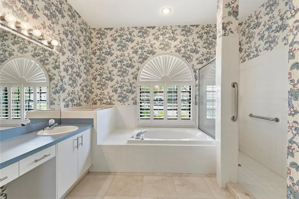 50 Kelleys Trail Oldsmar FL 34677