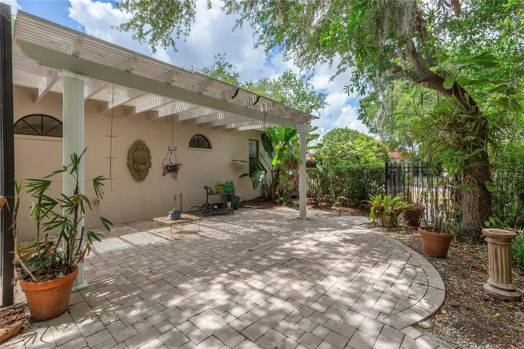 50 Kelleys Trail Oldsmar FL 34677