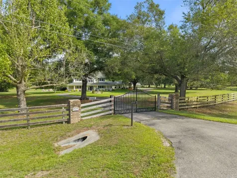 12504 NW 116th Place Alachua FL 32615