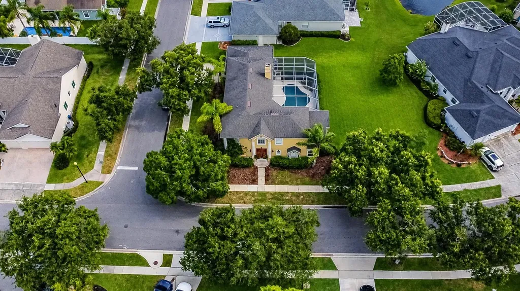 357 Fairway Pointe Circle Orlando FL 32828