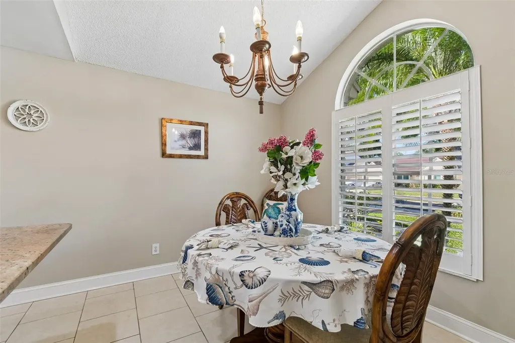 9702 Little Pond Way Tampa FL 33647