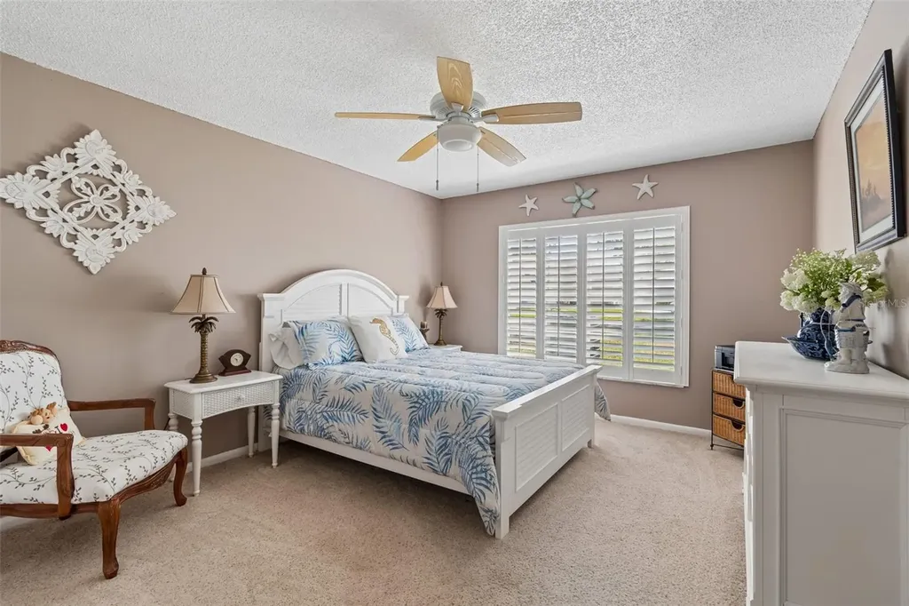 9702 Little Pond Way Tampa FL 33647