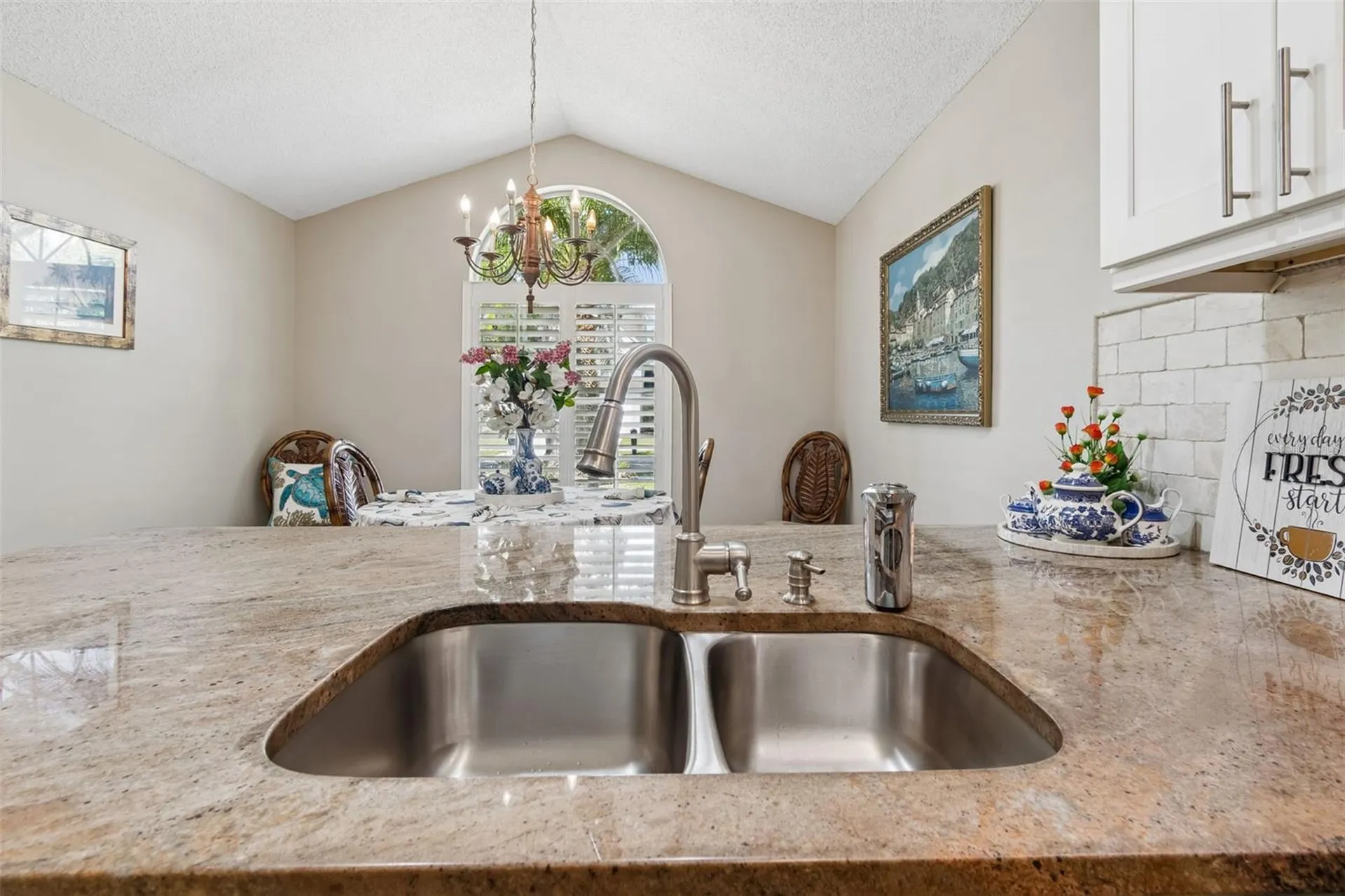 9702 Little Pond Way Tampa FL 33647