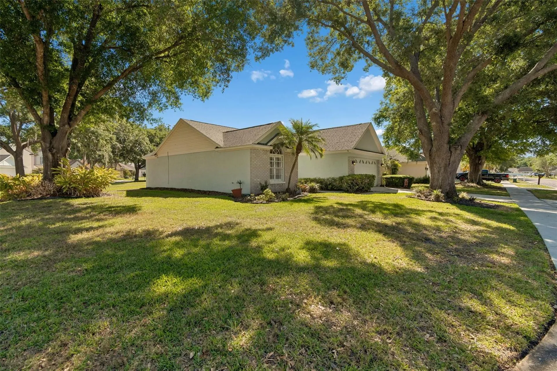 9702 Little Pond Way Tampa FL 33647