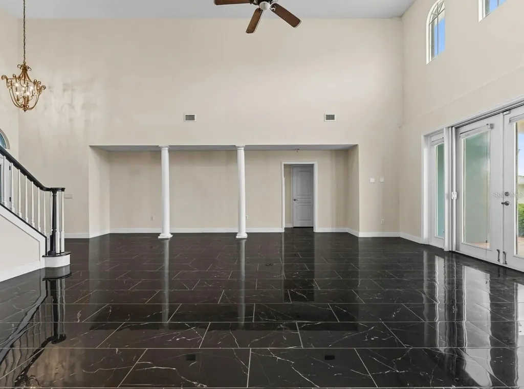 8607 51st Avenue W Bradenton FL 34210