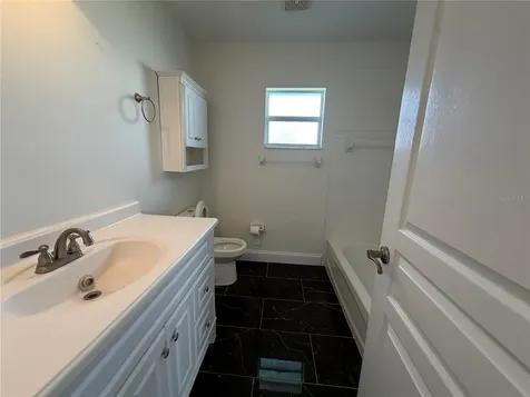 8607 51st Avenue W Bradenton FL 34210
