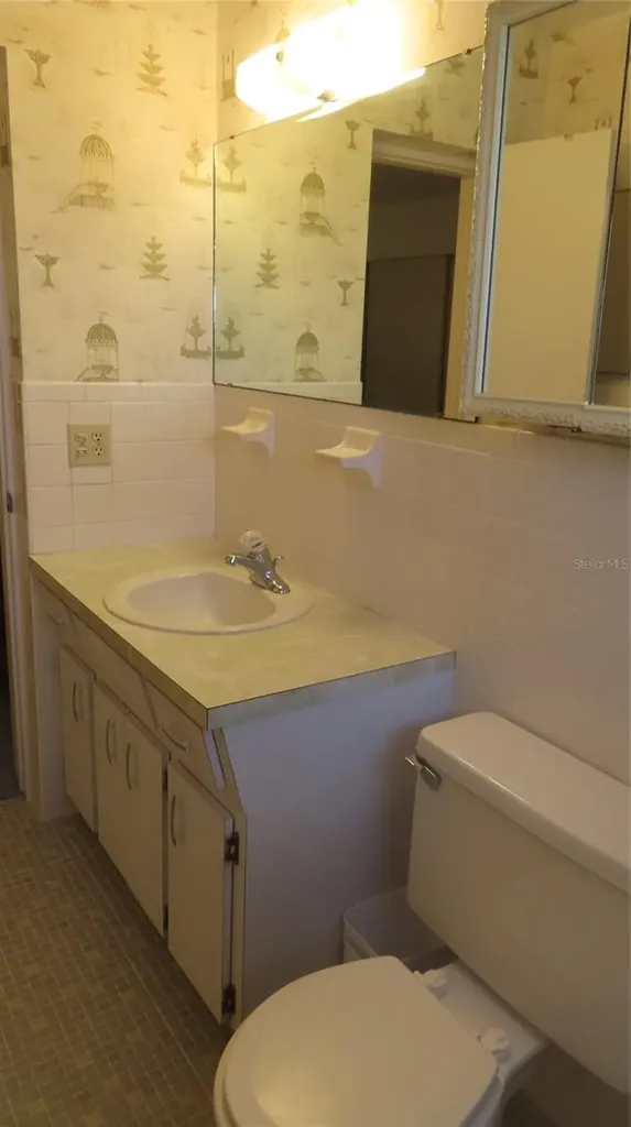 2457 Ecuadorian Way Clearwater FL 33763