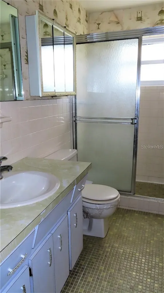 2457 Ecuadorian Way Clearwater FL 33763