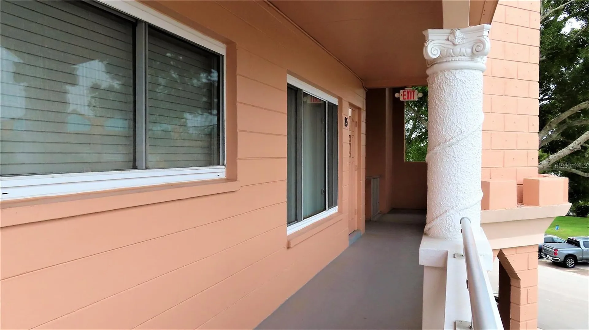 2457 Ecuadorian Way Clearwater FL 33763