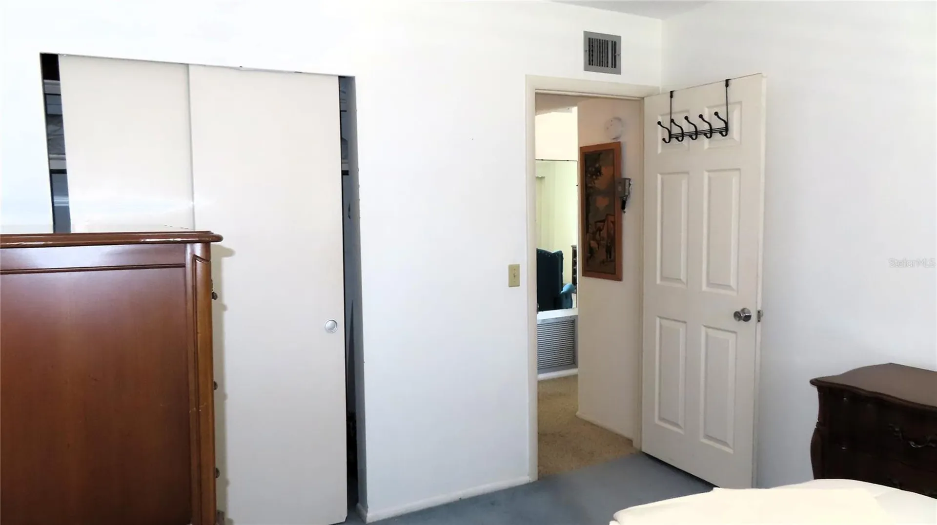 2457 Ecuadorian Way Clearwater FL 33763