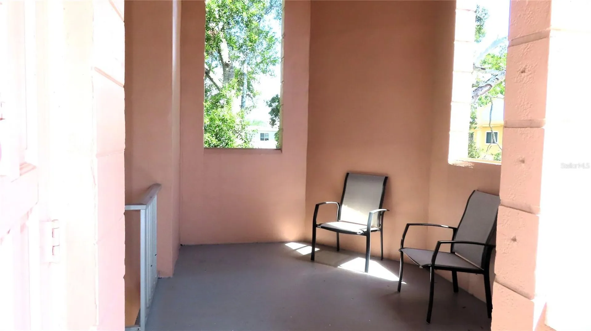 2457 Ecuadorian Way Clearwater FL 33763