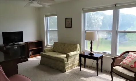 2457 Ecuadorian Way Clearwater FL 33763