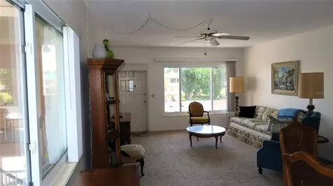 2457 Ecuadorian Way Clearwater FL 33763