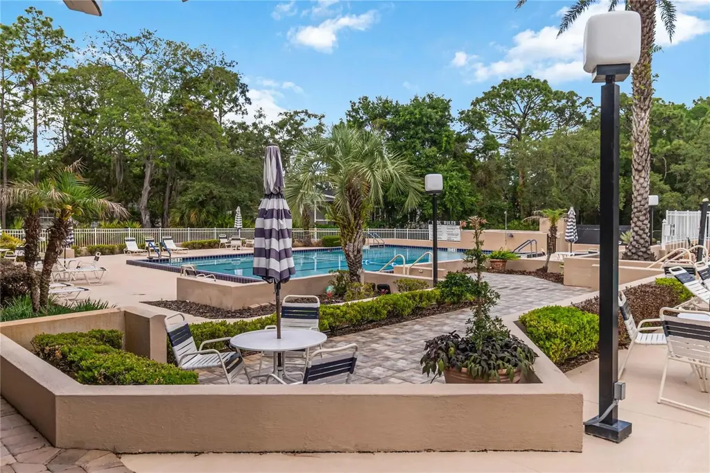 518 W Plantation Boulevard Lake Mary FL 32746