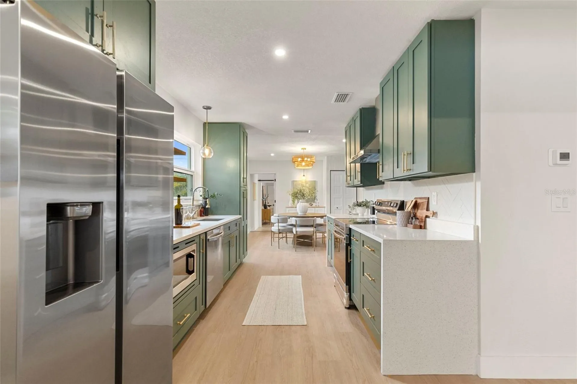 7042 Dartmouth Avenue N St Petersburg FL 33710