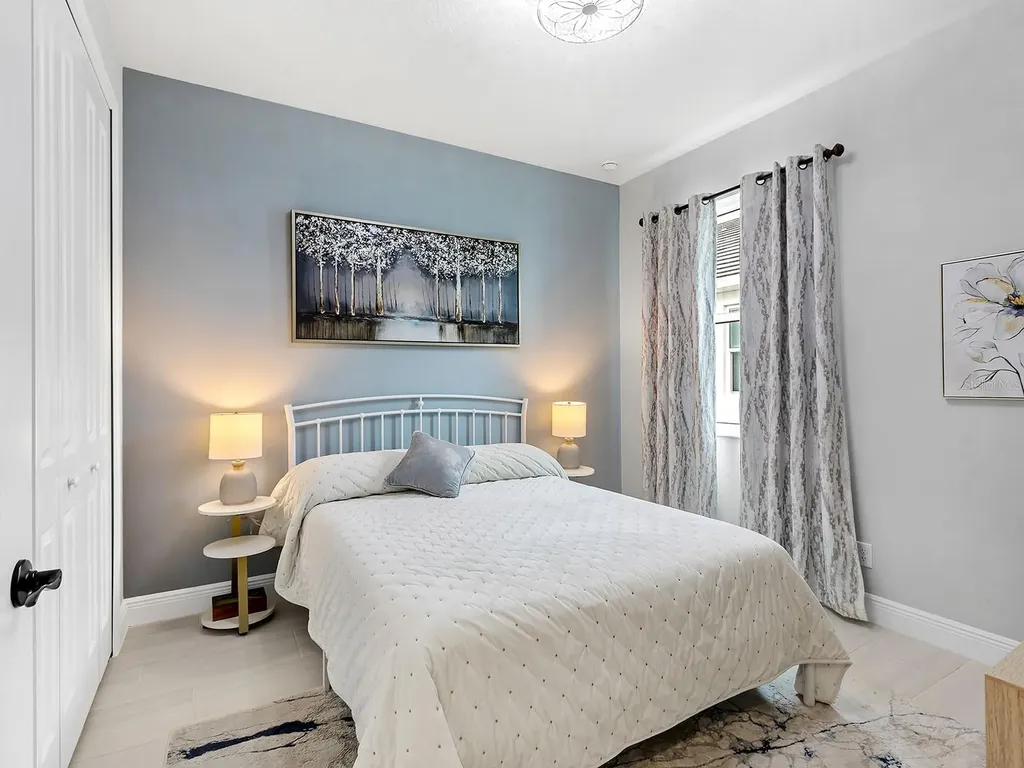 10019 Degas Terrace Bradenton FL 34212