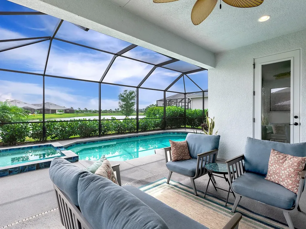 10019 Degas Terrace Bradenton FL 34212