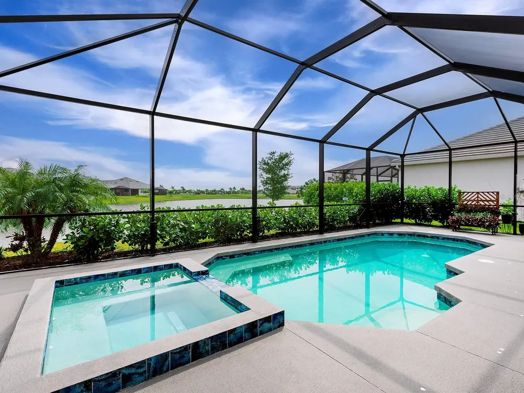 10019 Degas Terrace Bradenton FL 34212