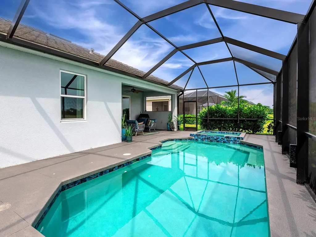10019 Degas Terrace Bradenton FL 34212