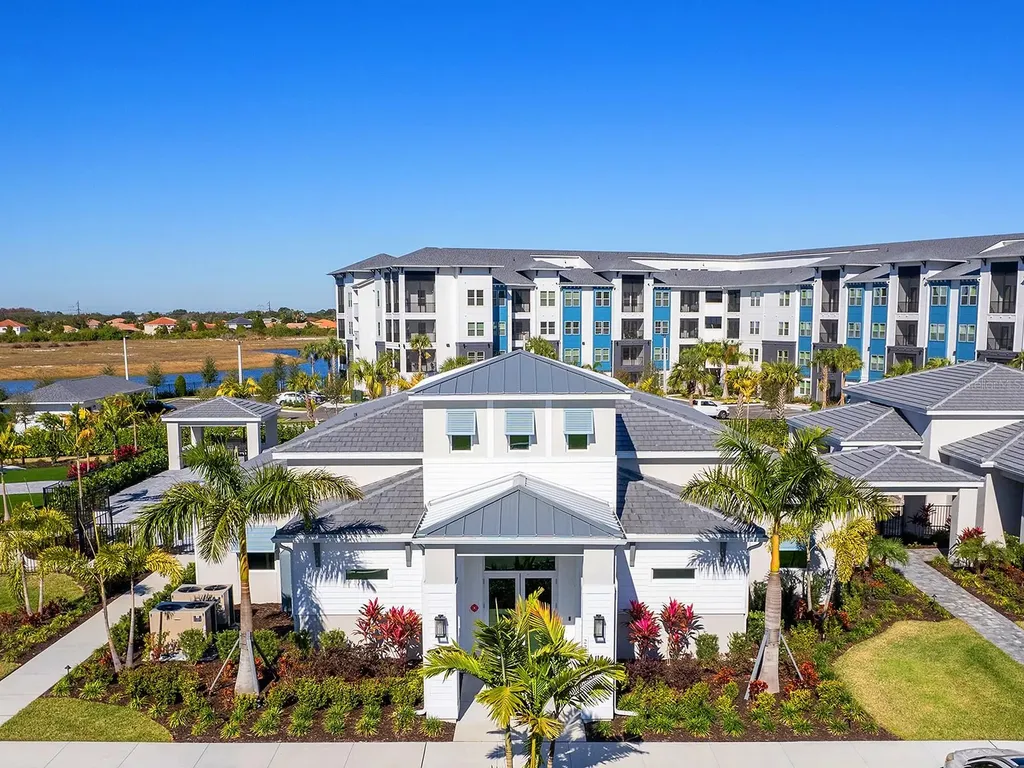 10019 Degas Terrace Bradenton FL 34212