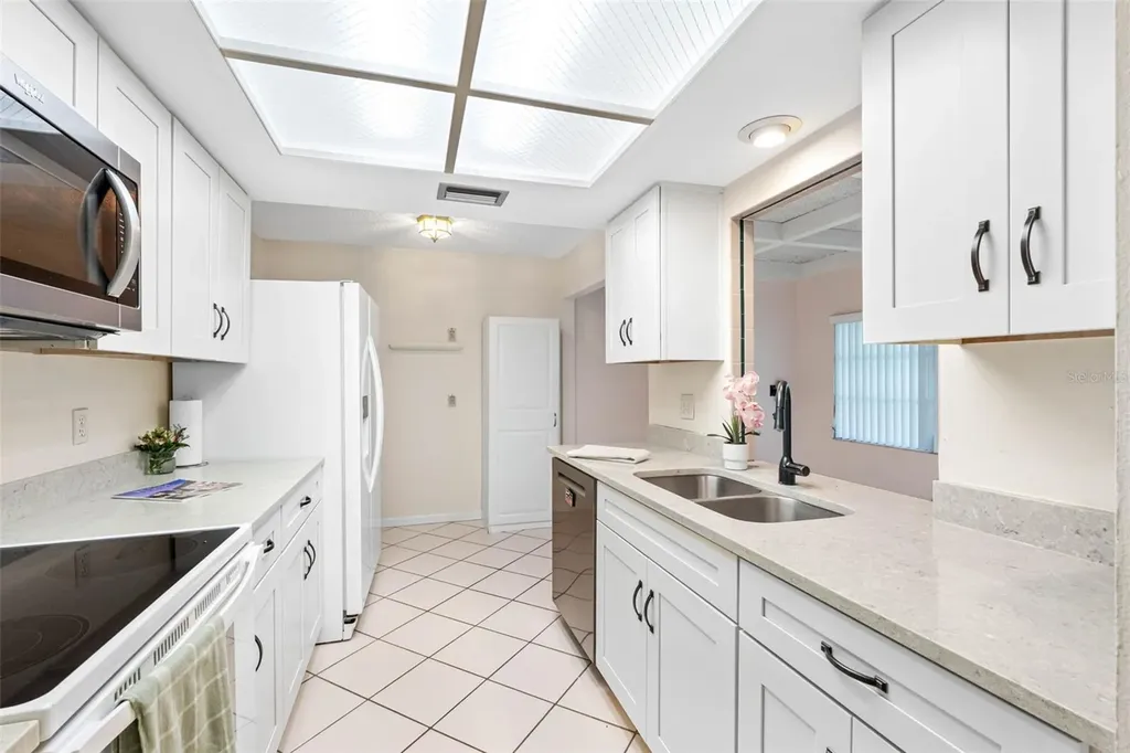 12200 Vonn Road Largo FL 33774