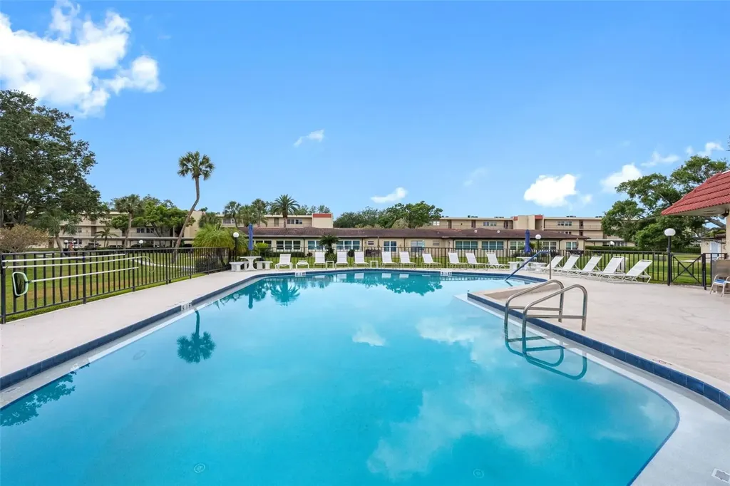 12200 Vonn Road Largo FL 33774